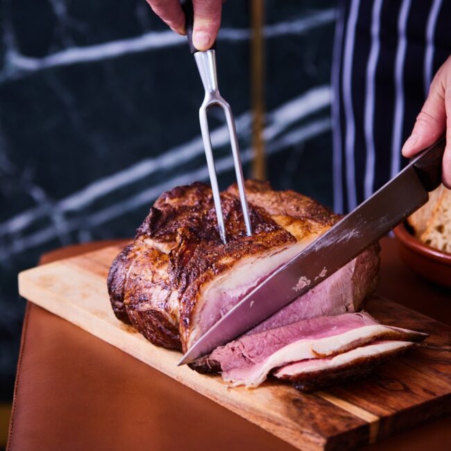 Hydeaway HA maincourse Roast beef Carve 1